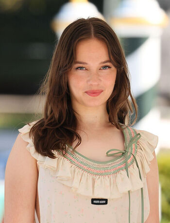 Full leaked Cailee spaeny private photo