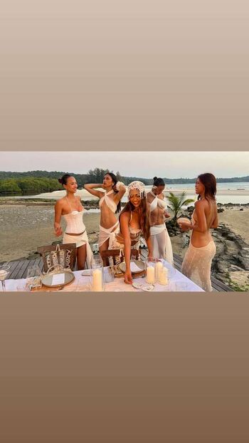 Full leaked Cait knight private onlyfans photo