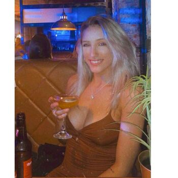 Full leaked Caitlin beevers private photo