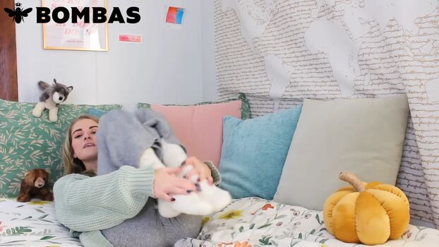 Full leaked Caitlin marie reacts page private onlyfans photo