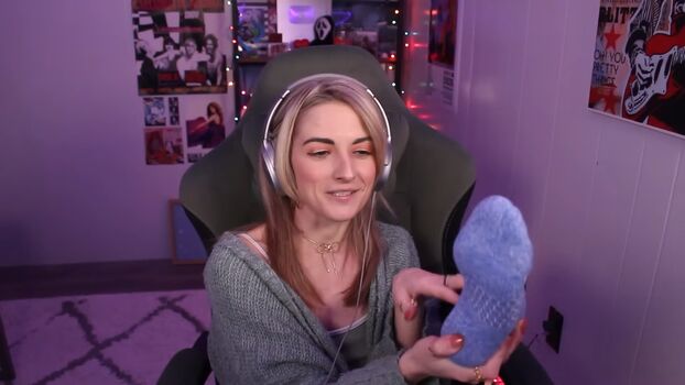 Full leaked Caitlin marie reacts page private onlyfans photo