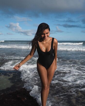 Full leaked Caitlin north lewis private onlyfans photo