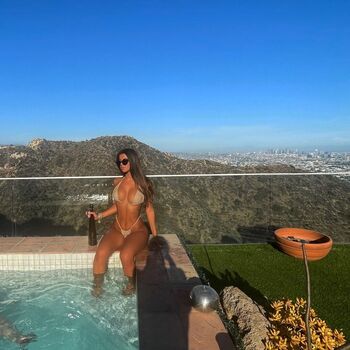 Full leaked Caitlin strezovski private onlyfans photo