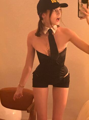 Full leaked Caitlinerinoneill  page private onlyfans photo