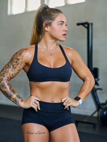 Full leaked Caleighmackenzie private photo