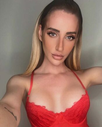 Full leaked Calliekingx private onlyfans photo