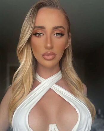 Full leaked Calliekingx private onlyfans photo