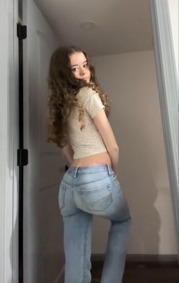 Full leaked Calliforniagurl private photo