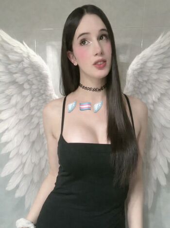 Full leaked Callmepaulinafox private onlyfans photo