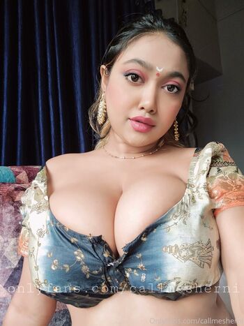 Full leaked Callmesherni private photo