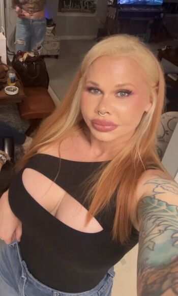 Full leaked Camcamexclusive private photo