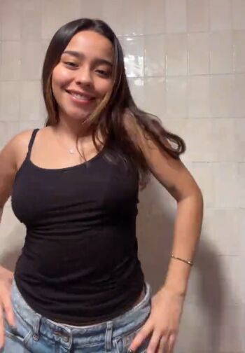 Full leaked Cami verastegui private photo