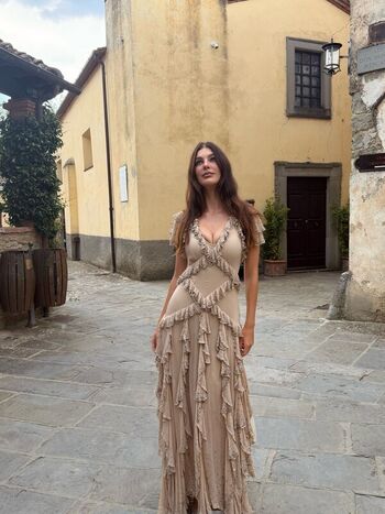 Full leaked Camila morrone private photo