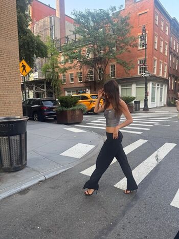 Full leaked Camila morrone private photo