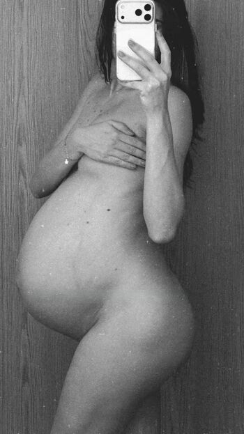 Full leaked Camila queiroz private photo