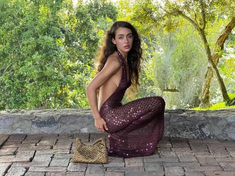 Full leaked Camila rendn page private onlyfans photo