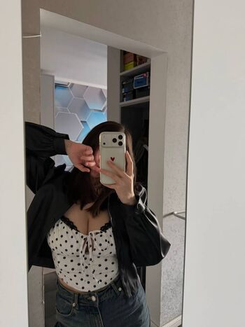 Full leaked Camilla private photo