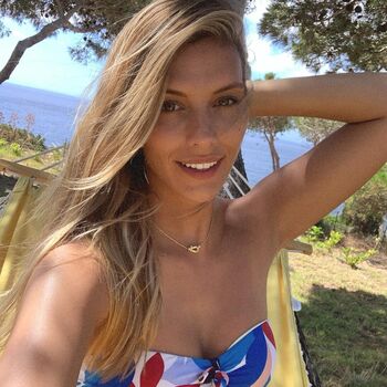 Full leaked Camille cerf private onlyfans photo
