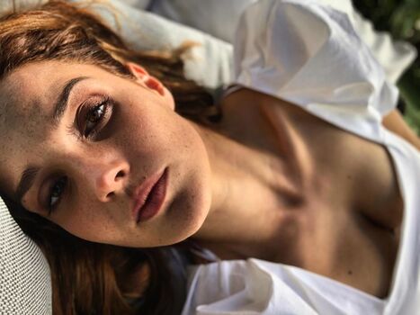 Full leaked Camille lou private photo