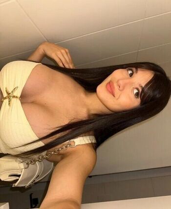 Full leaked Camily squrt private photo