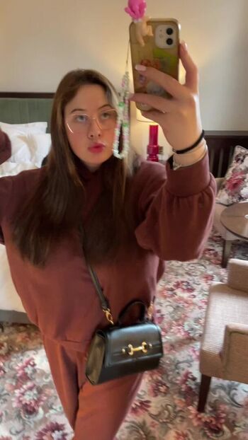 Full leaked Candicedih private photo