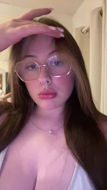 Full leaked Candicedih private photo