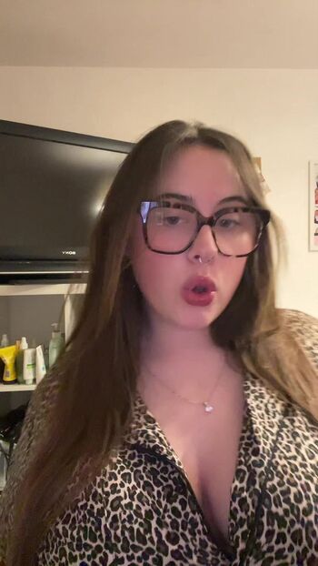 Full leaked Candicedih private photo