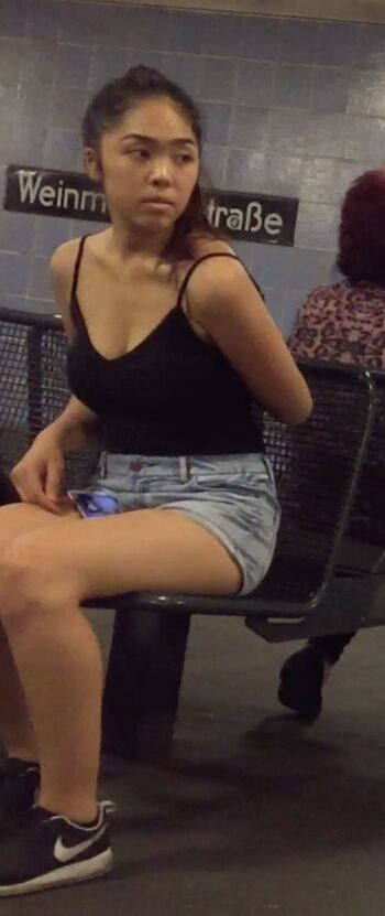 Full leaked Candid boobs private onlyfans photo