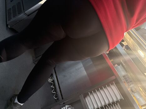 Full leaked Candidsluts page private onlyfans photo