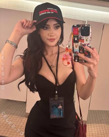 Full leaked Candylion cos page private onlyfans photo