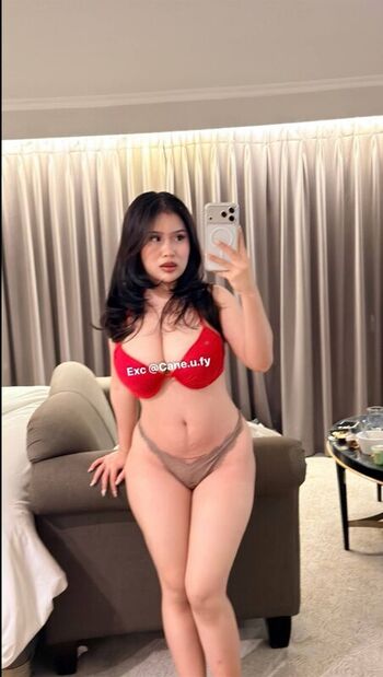 Full leaked Caneufy private photo