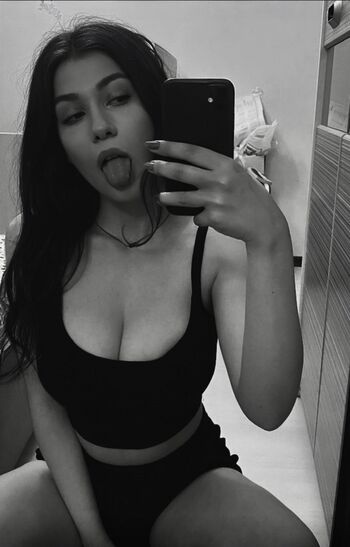Full leaked Cansu akal private photo