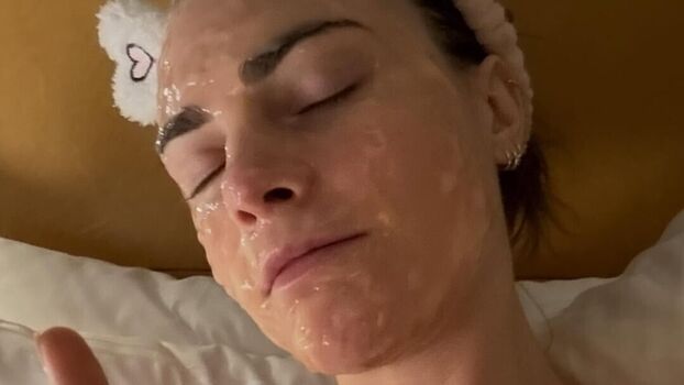 Full leaked Cara delevingne private onlyfans photo