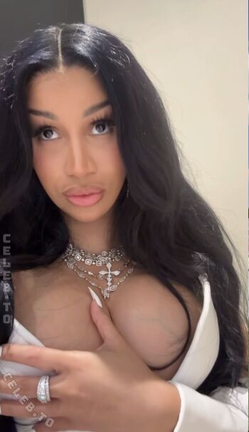 Full leaked Cardi b page private photo
