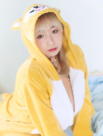 Full leaked Cardi gk page private photo