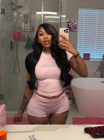 Full leaked Carenavonchae private photo