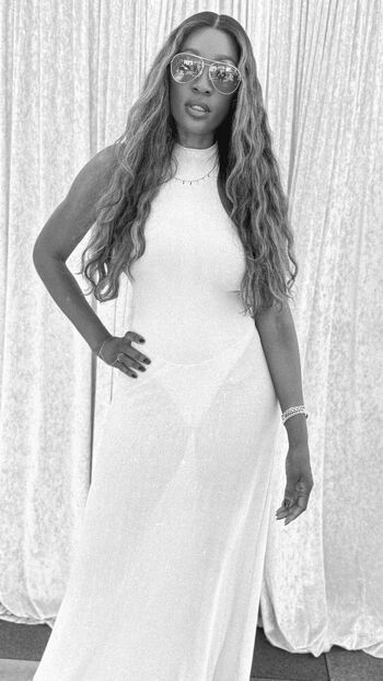 Cari Champion