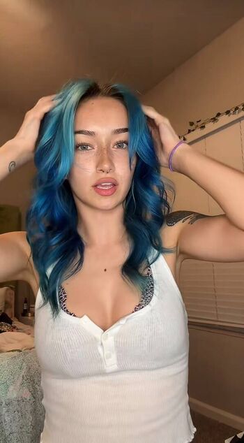 Full leaked Carissaadanielle private photo