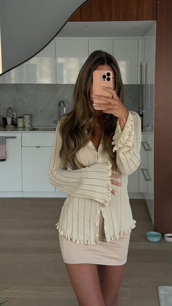 Full leaked Carla bezanson private onlyfans photo