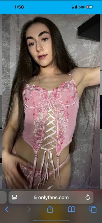 Full leaked Carla carladiecixxx private onlyfans photo