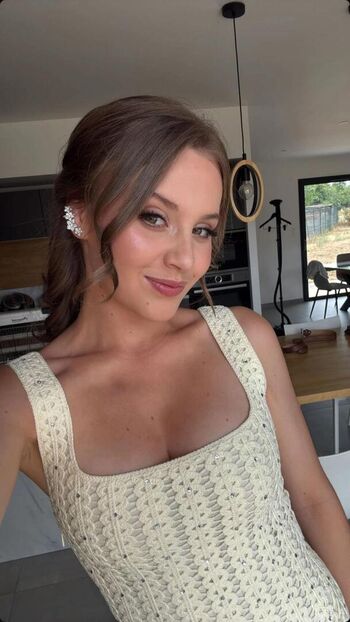 Full leaked Carla lazzari private photo