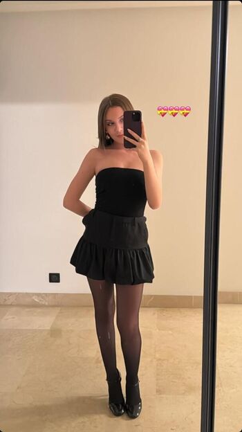 Full leaked Carla lazzari private photo