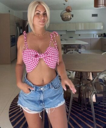 Full leaked Carla moreau private photo