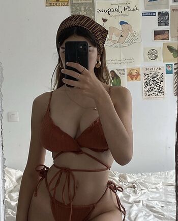 Full leaked Carlajuulie private photo