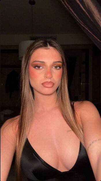 Full leaked Carlotta cance private photo