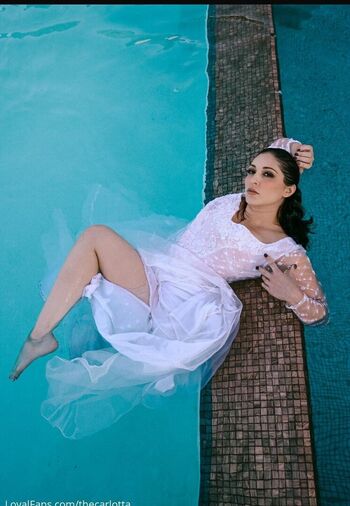 Full leaked Carlotta champagne  page private onlyfans photo