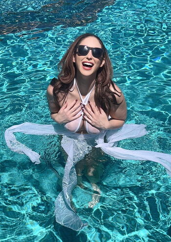 Full leaked Carlotta champagne  page private onlyfans photo