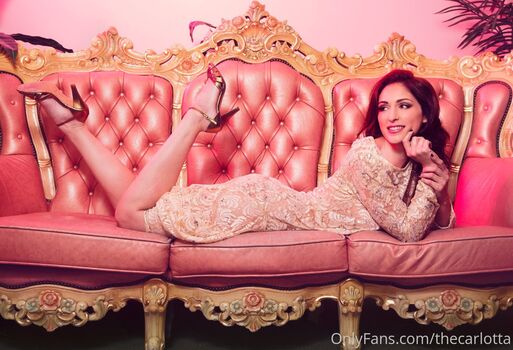 Carlotta Champagne