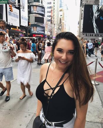 Full leaked Carly duchemin private photo