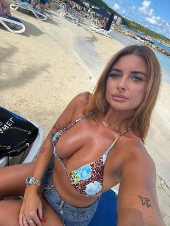 Full leaked Carly johnson private photo